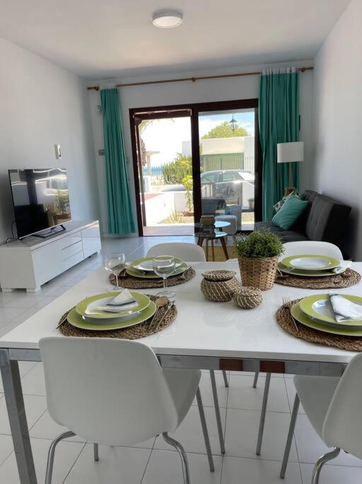 Casa Mesana Nuevo Apartamento En La Playa Con Aire Acondicionado Playa Honda  Eksteriør billede