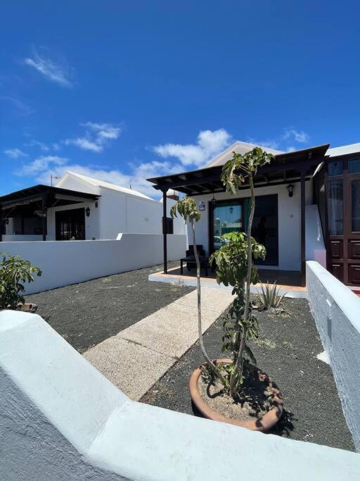 Casa Mesana Nuevo Apartamento En La Playa Con Aire Acondicionado Playa Honda  Eksteriør billede